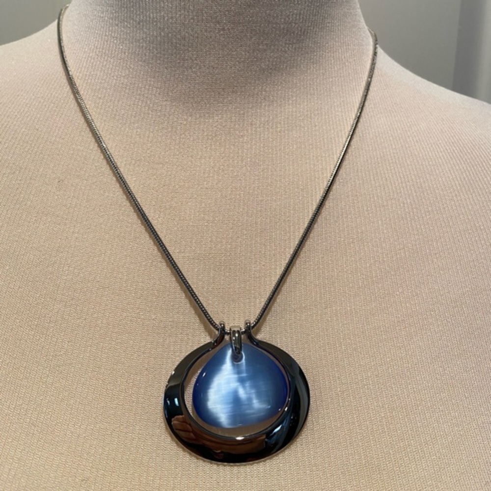 NWB Lia Sophia Necklace